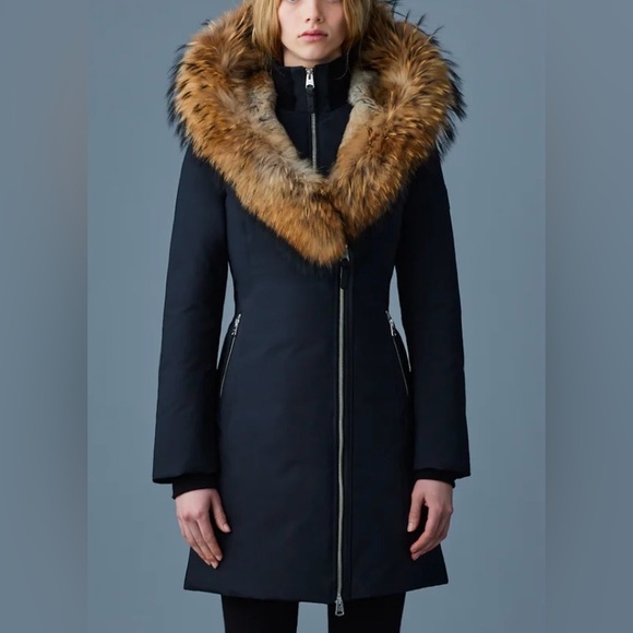 Mackage Jackets & Blazers - New MACKAGE TRISH down coat with natural fur Signature Collar Size XS